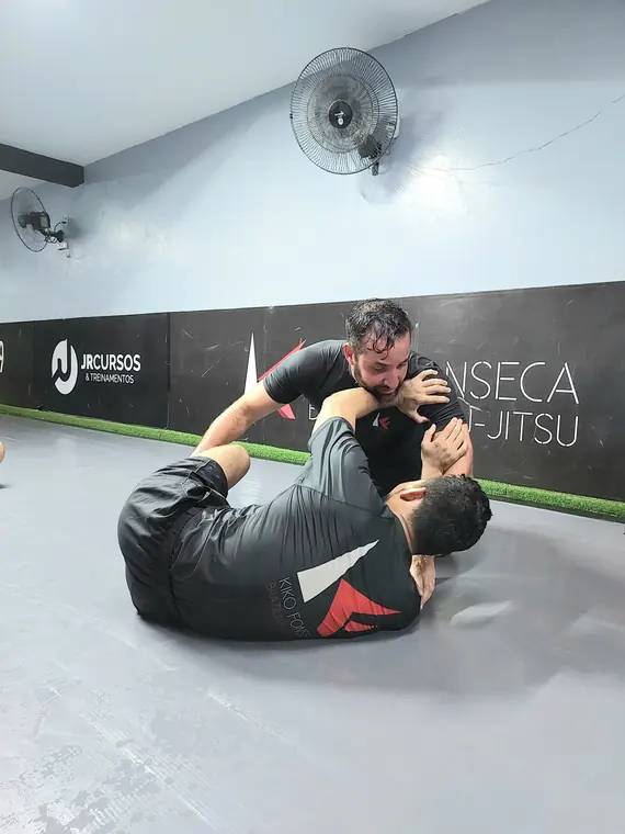 Treino de Brazilian Jiu-Jitsu na Kiko Fonseca BJJ — foto 4